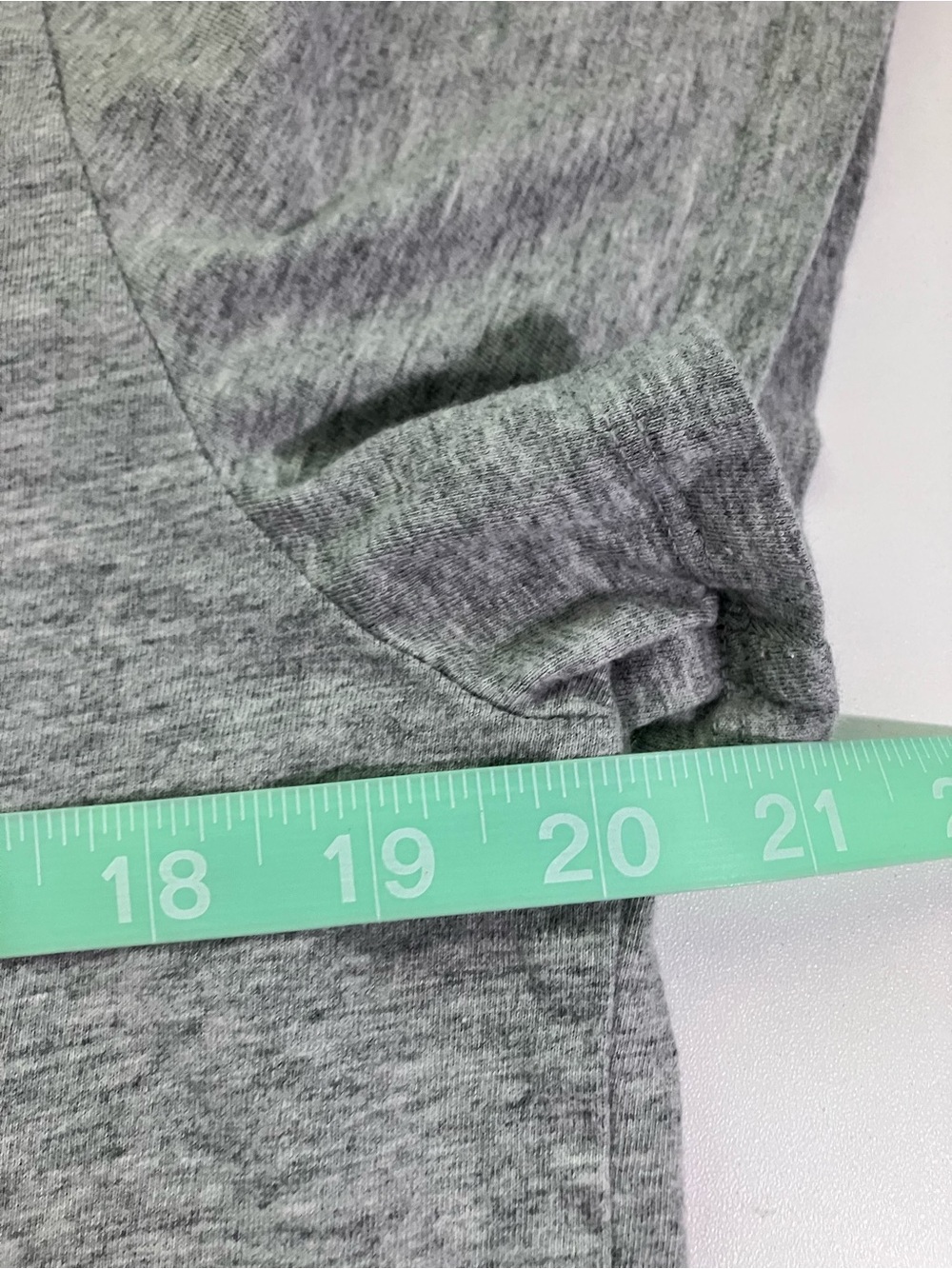 Everlane Grey Crop Cotton T Shirt Size Large - Picture 5 of 6